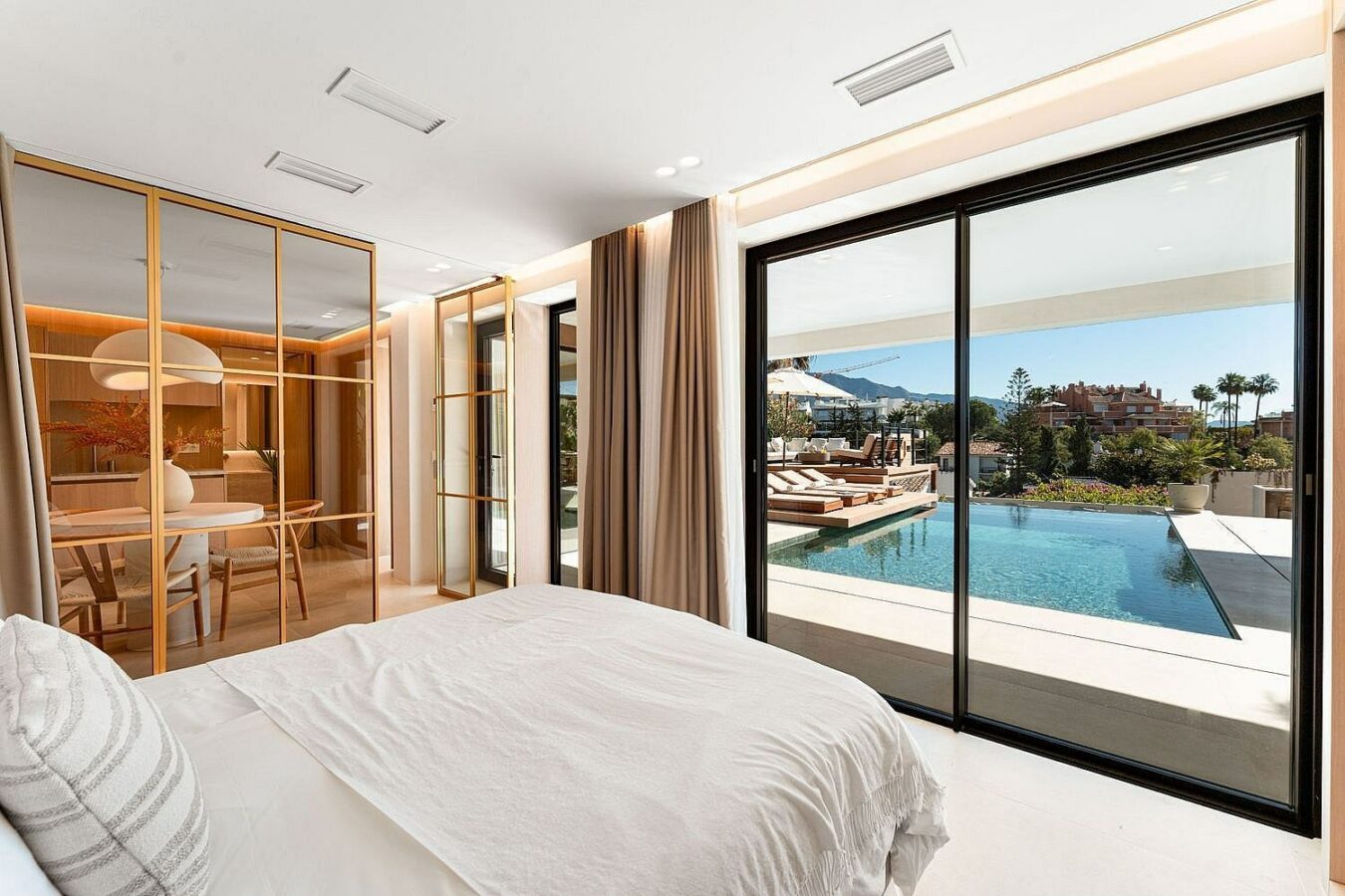 Scandinavian design villa with infinity pool Nueva Andalucia Marbella