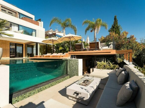 Scandinavian design villa with infinity pool Nueva Andalucia Marbella