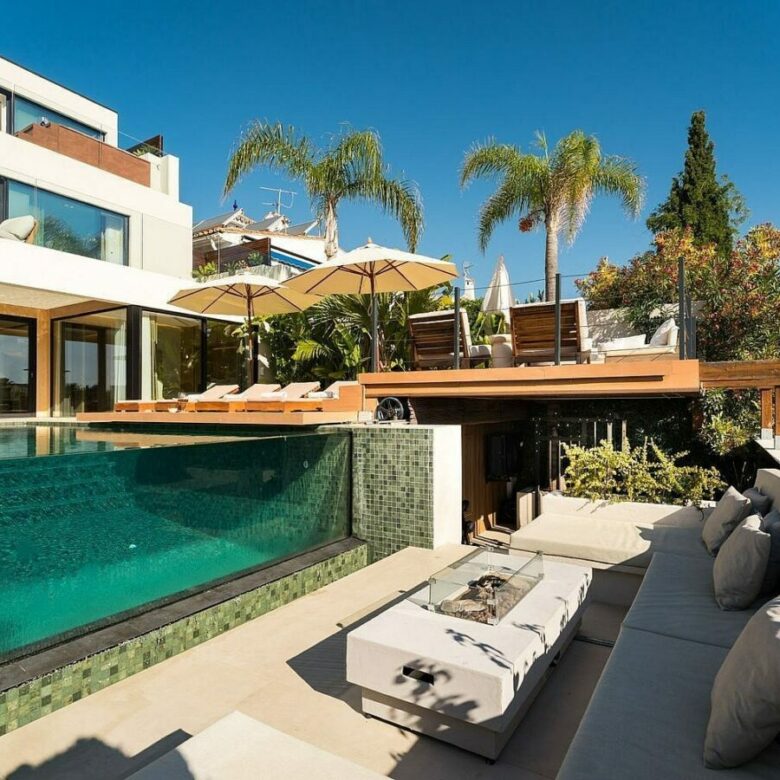 Scandinavian design villa with infinity pool Nueva Andalucia Marbella