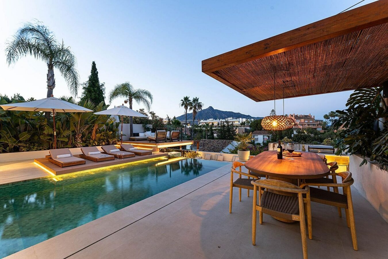 Scandinavian design villa with infinity pool Nueva Andalucia Marbella