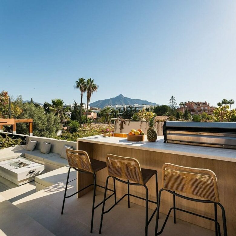 Scandinavian design villa with infinity pool Nueva Andalucia Marbella