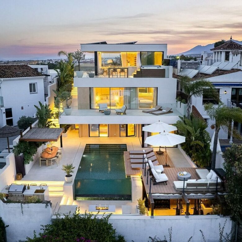 Scandinavian design villa with infinity pool Nueva Andalucia Marbella