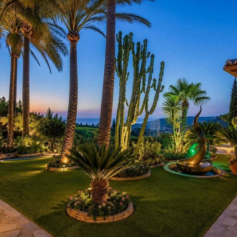 Sea view villa to renovate on a large plot in Hacienda Las Chapas, Marbella East