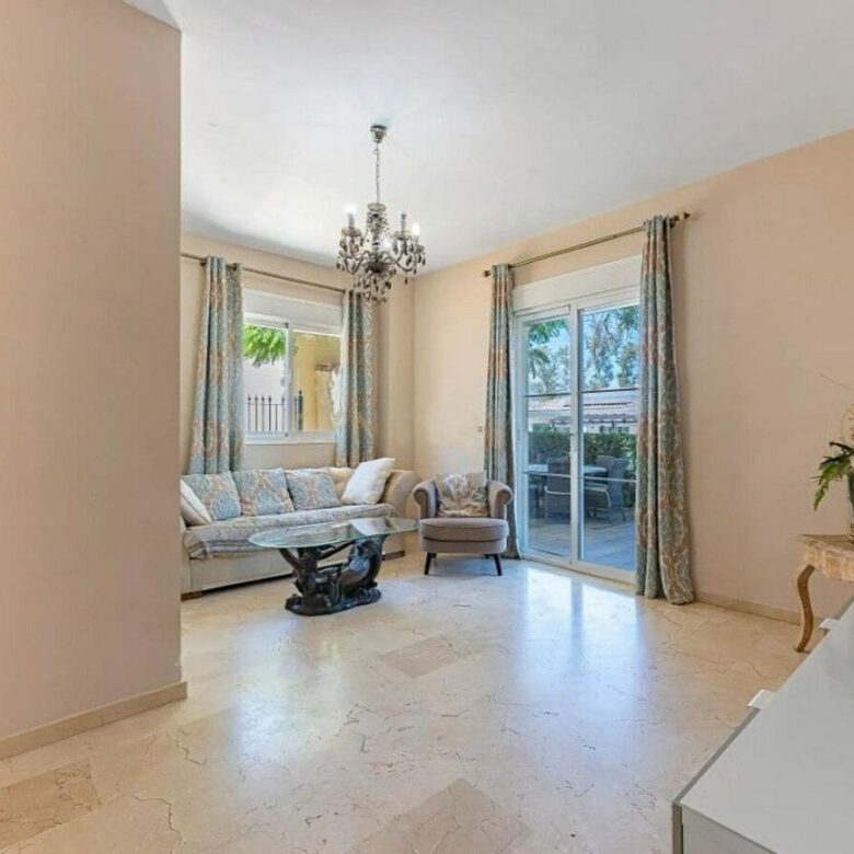 Seven bedroom golf villa with pool and mountain views Guadalmina Alta San Pedro