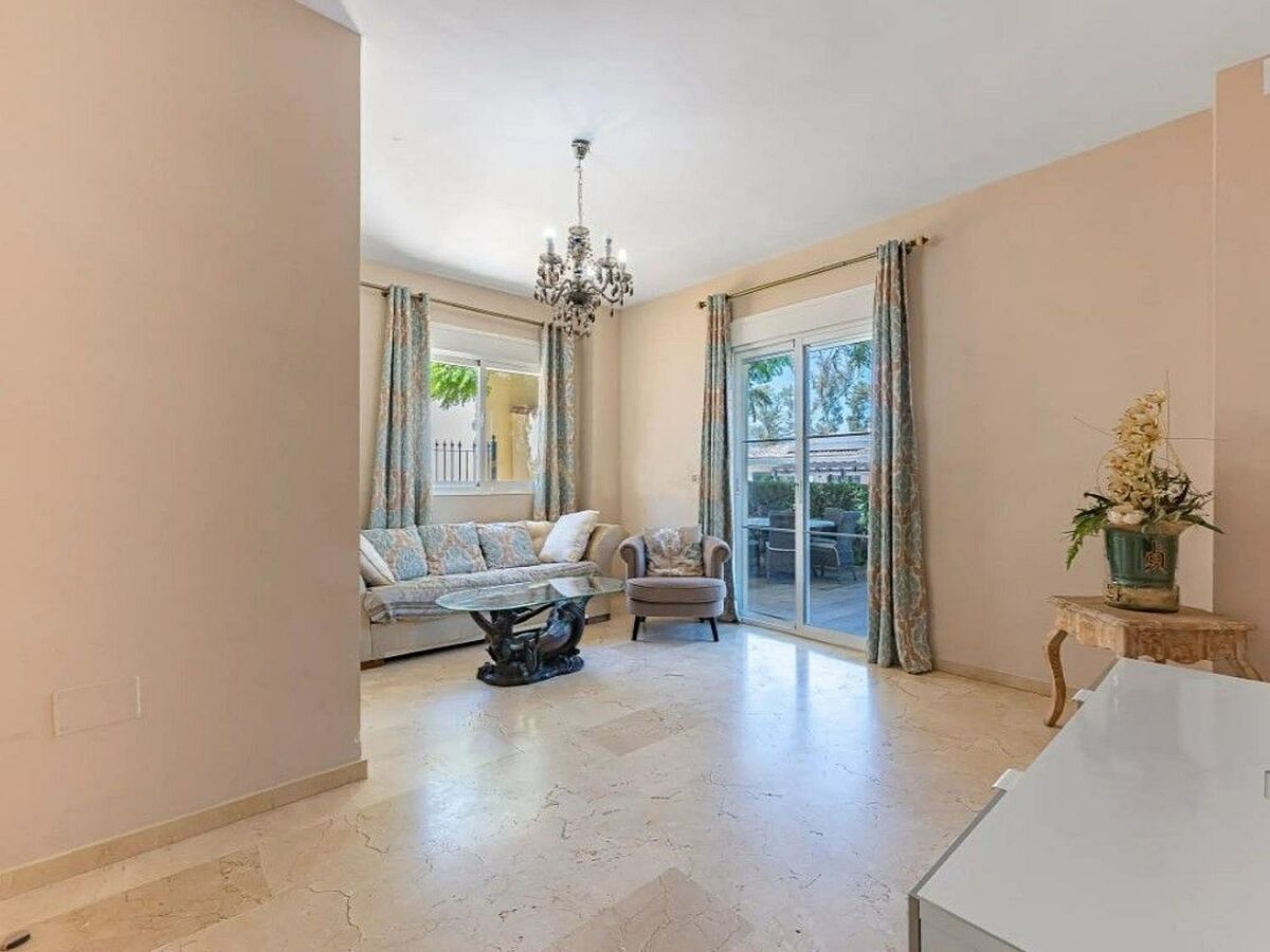 Seven bedroom golf villa with pool and mountain views Guadalmina Alta San Pedro