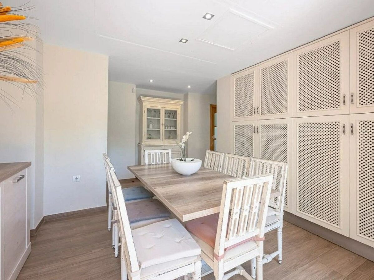 Seven bedroom golf villa with pool and mountain views Guadalmina Alta San Pedro