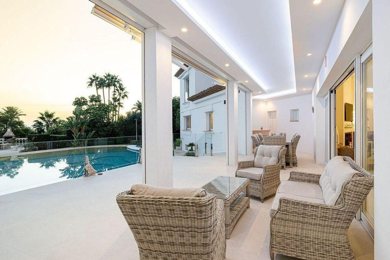 Six suite villa with indoor and outdoor pools spa and gym El Paraiso New Golden Mile