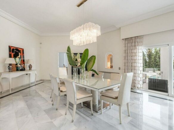 Six suite villa with indoor and outdoor pools spa and gym El Paraiso New Golden Mile
