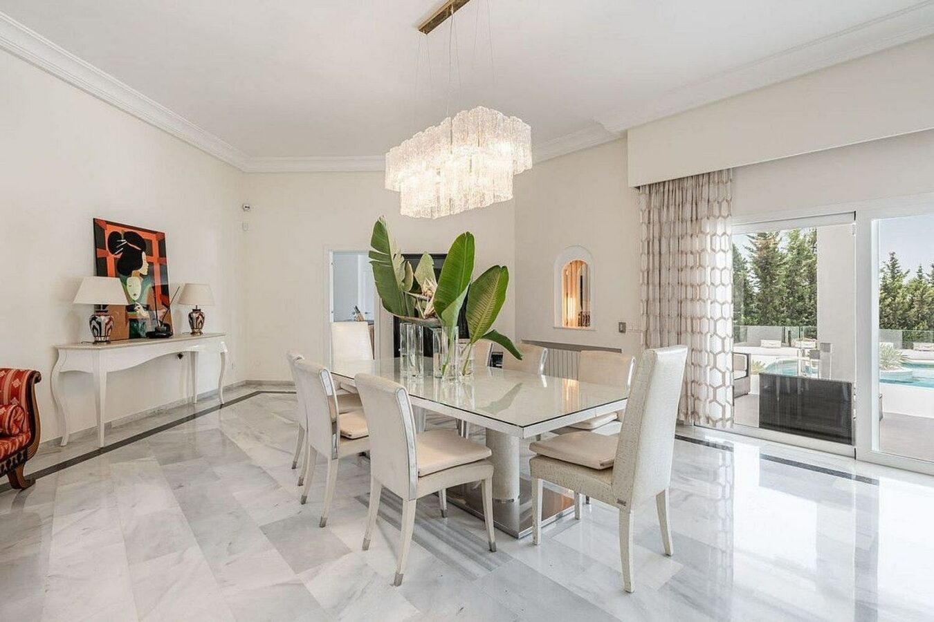 Six suite villa with indoor and outdoor pools spa and gym El Paraiso New Golden Mile
