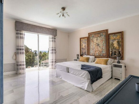 Six suite villa with indoor and outdoor pools spa and gym El Paraiso New Golden Mile
