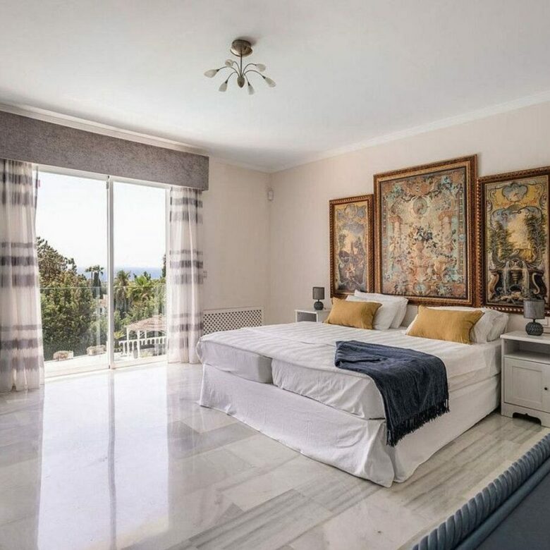 Six suite villa with indoor and outdoor pools spa and gym El Paraiso New Golden Mile