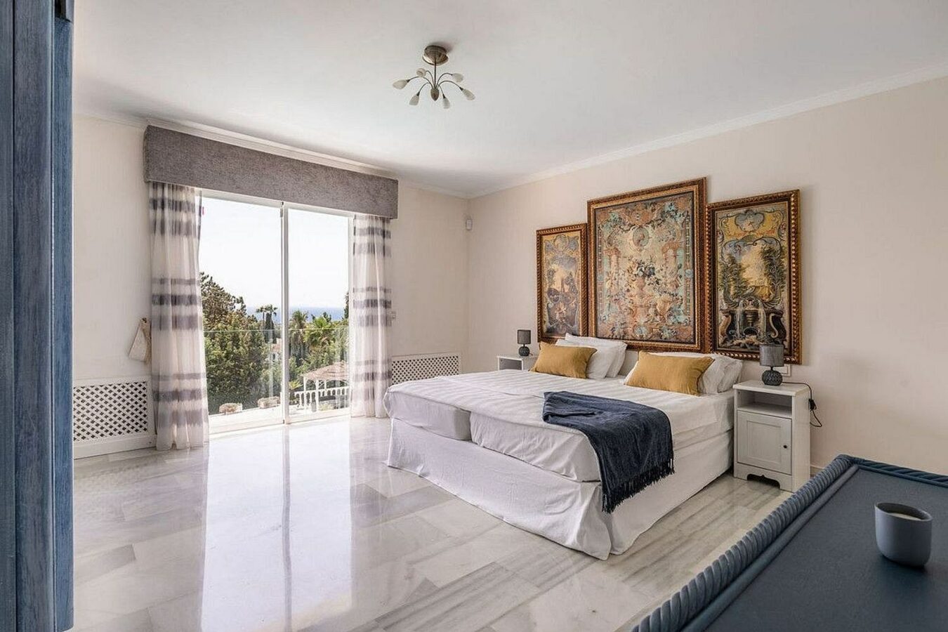 Six suite villa with indoor and outdoor pools spa and gym El Paraiso New Golden Mile