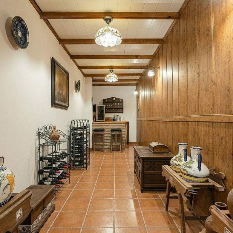 Six suite villa with indoor and outdoor pools spa and gym El Paraiso New Golden Mile