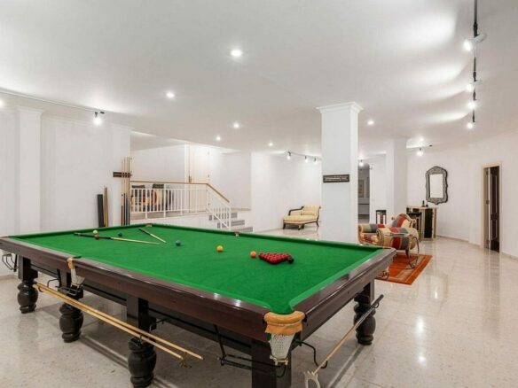 Six suite villa with indoor and outdoor pools spa and gym El Paraiso New Golden Mile