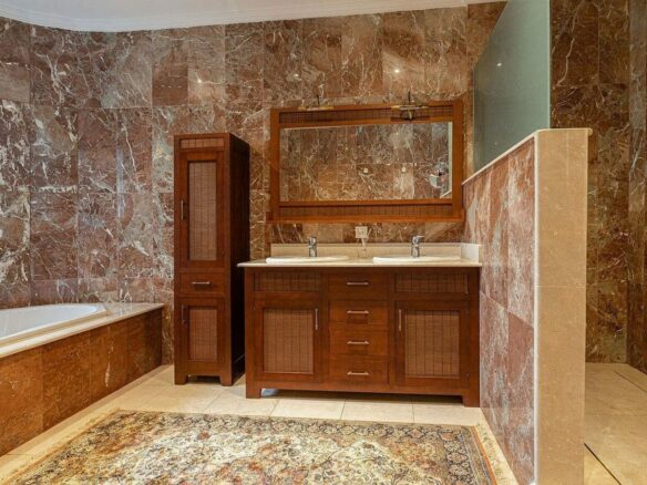 Six suite villa with indoor and outdoor pools spa and gym El Paraiso New Golden Mile
