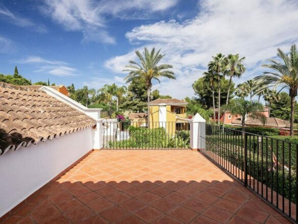 South facing family villa with private pool Rocio de Nagueles Golden Mile Marbella