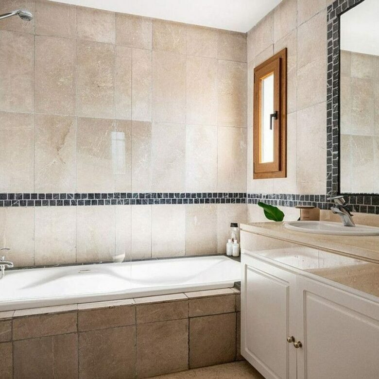 South facing family villa with private pool Rocio de Nagueles Golden Mile Marbella
