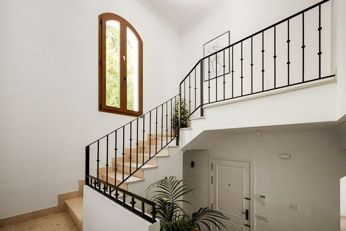South facing family villa with private pool Rocio de Nagueles Golden Mile Marbella