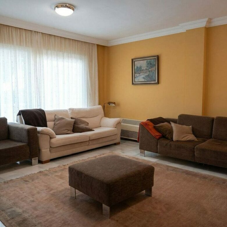 Spacious villa with large private plot Elviria Marbella