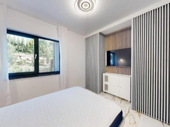 FOR SALE 🌟🏡 Fully Renovated Townhouse with Sea Views 🇪🇸 Sun Golf, Nueva Andalucía 🇪🇸