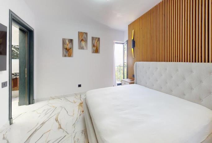 FOR SALE 🌟🏡 Fully Renovated Townhouse with Sea Views 🇪🇸 Sun Golf, Nueva Andalucía 🇪🇸
