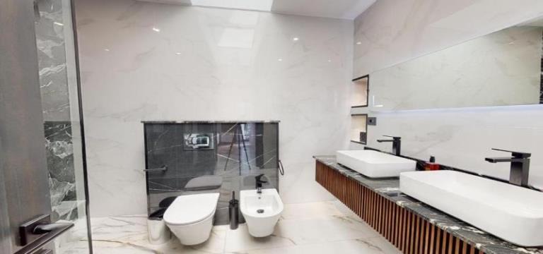FOR SALE 🌟🏡 Fully Renovated Townhouse with Sea Views 🇪🇸 Sun Golf, Nueva Andalucía 🇪🇸