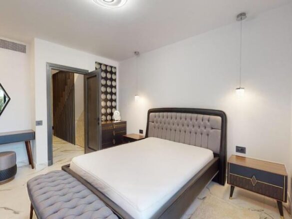 FOR SALE 🌟🏡 Fully Renovated Townhouse with Sea Views 🇪🇸 Sun Golf, Nueva Andalucía 🇪🇸