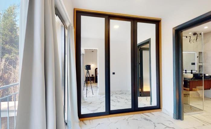 FOR SALE 🌟🏡 Fully Renovated Townhouse with Sea Views 🇪🇸 Sun Golf, Nueva Andalucía 🇪🇸