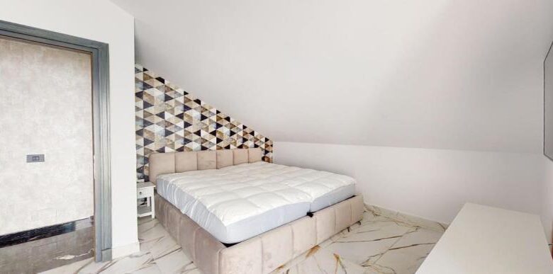 FOR SALE 🌟🏡 Fully Renovated Townhouse with Sea Views 🇪🇸 Sun Golf, Nueva Andalucía 🇪🇸