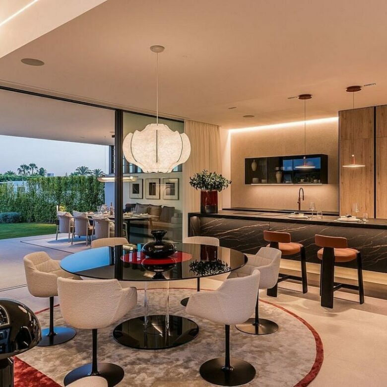 Ultramodern villa in gated community Golden Mile Marbella