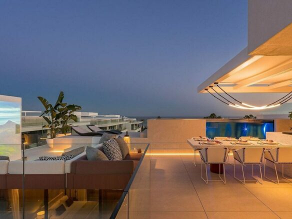 Ultramodern villa in gated community Golden Mile Marbella
