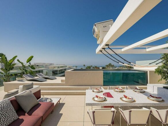 Ultramodern villa in gated community Golden Mile Marbella