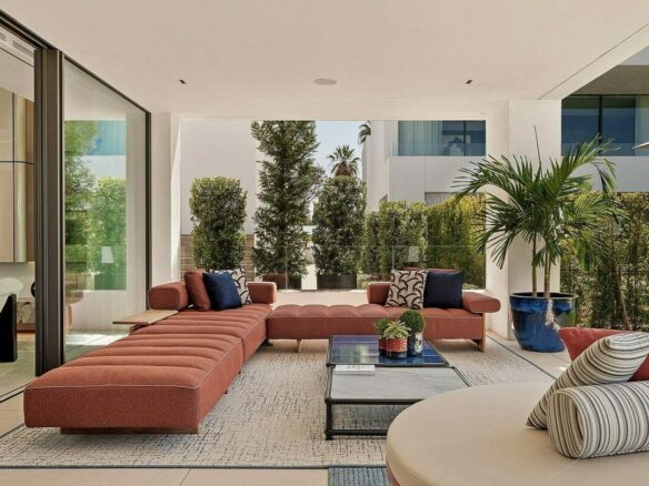 Ultramodern villa in gated community Golden Mile Marbella