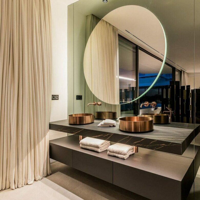 Ultramodern villa in gated community Golden Mile Marbella