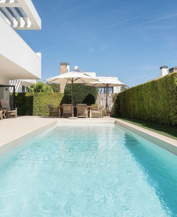 FOR SALE 🌟🏡 Modern Villa with Heated Pool near the Beach 🇪🇸 Linda Vista Baja, San Pedro de Alcántara 🇪🇸