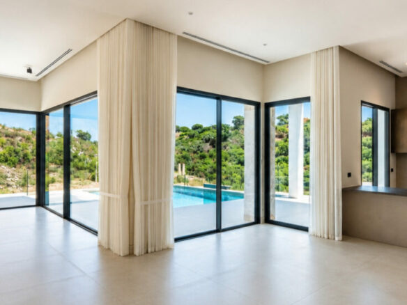 FOR SALE 🏡 Contemporary Designer Villa with Panoramic Sea Views – Elviria, Marbella East