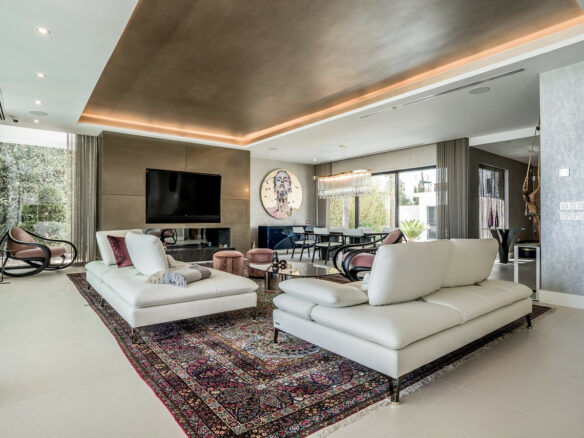 FOR SALE 🏡 Contemporary 5-Bedroom Villa with Panoramic Sea Views – Las Lomas del Marbella Club, Golden Mile, Marbella 🇪🇸