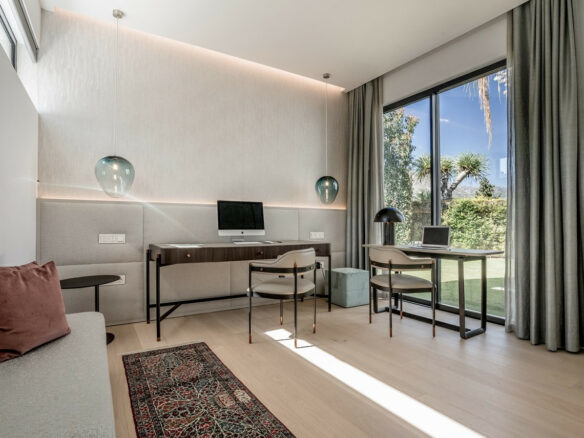 FOR SALE 🏡 Contemporary 5-Bedroom Villa with Panoramic Sea Views – Las Lomas del Marbella Club, Golden Mile, Marbella 🇪🇸