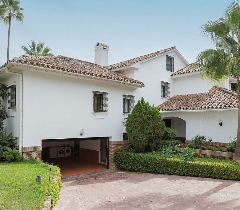 Villa for sale Los Monteros Marbella East