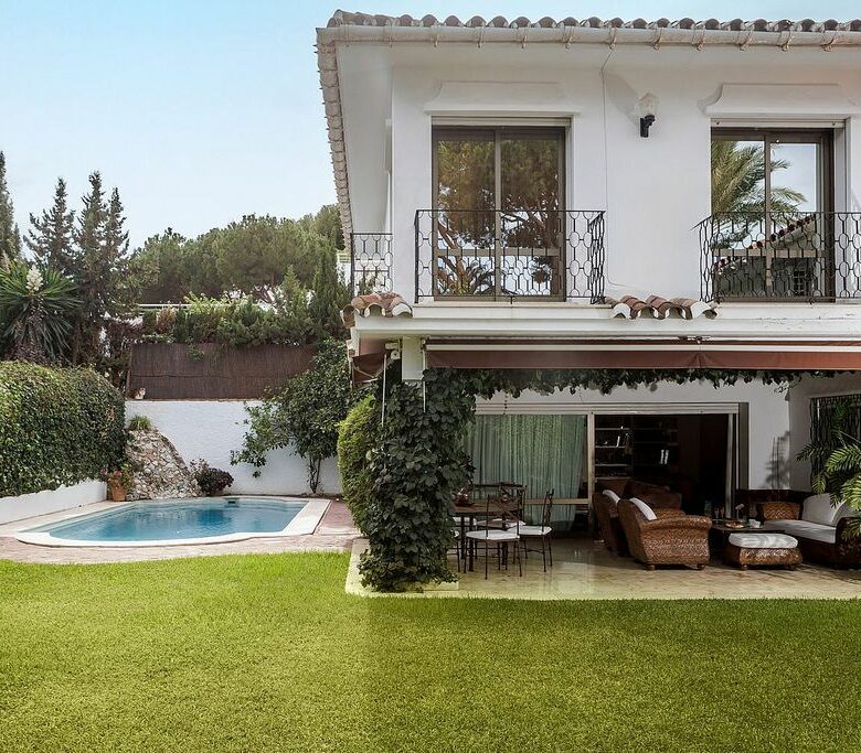Villa for sale Los Monteros Marbella East