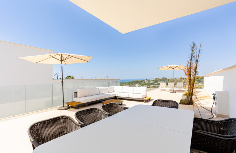 FOR SALE 🏡 Luxury Villa with Private Pool & Panoramic Sea Views – Valdeolletas, Marbella