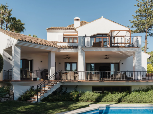 FOR SALE 🏡 Villa Ariza – El Rosario, Marbella East