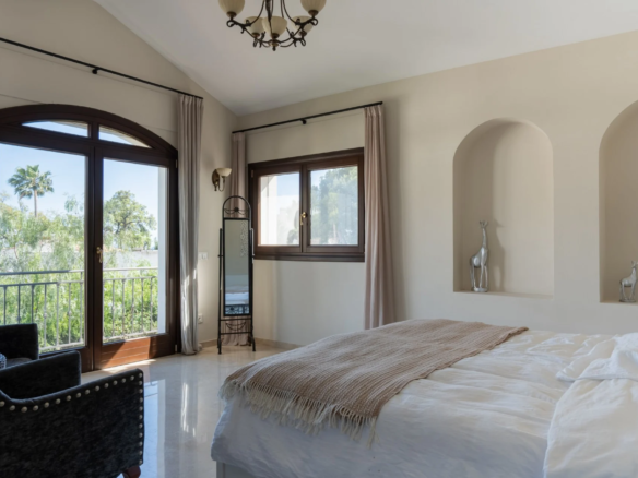 FOR SALE 🏡 Villa Ariza – El Rosario, Marbella East