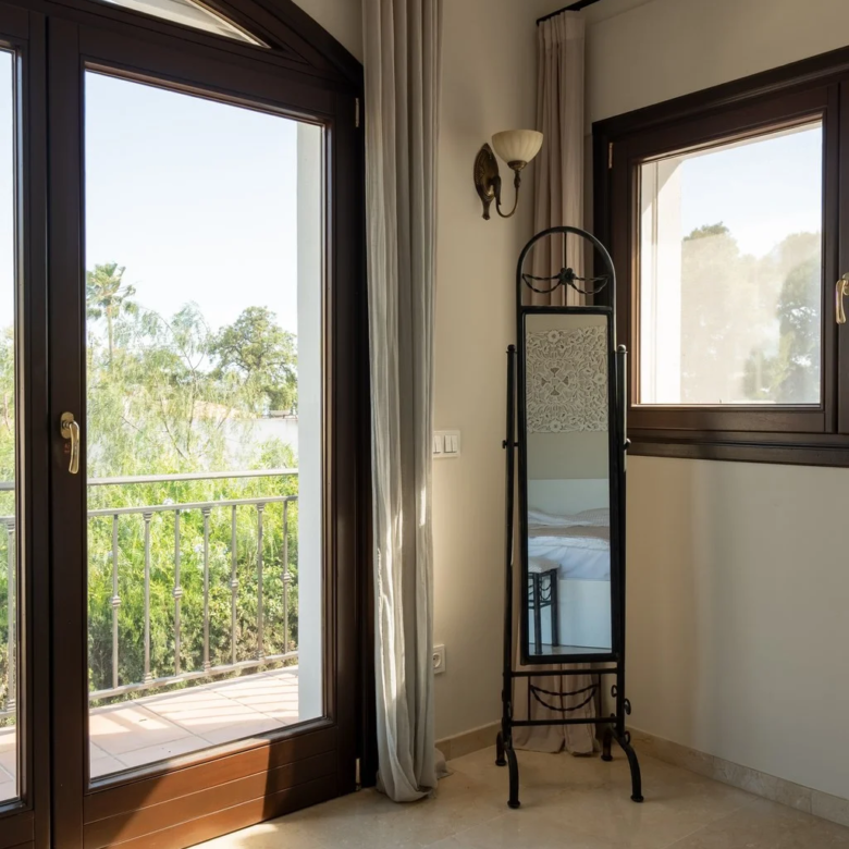 FOR SALE 🏡 Villa Ariza – El Rosario, Marbella East