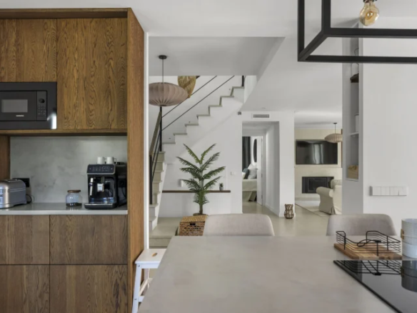FOR SALE 🏡 Villa Cisne – Nueva Andalucía, Marbella