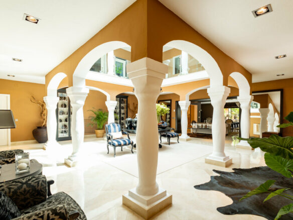 FOR SALE 🏡 Traditional Andalusian Villa with Glazed Central Courtyard Steps from the Beach – Los Monteros, Marbella East, Marbella 🇪🇸