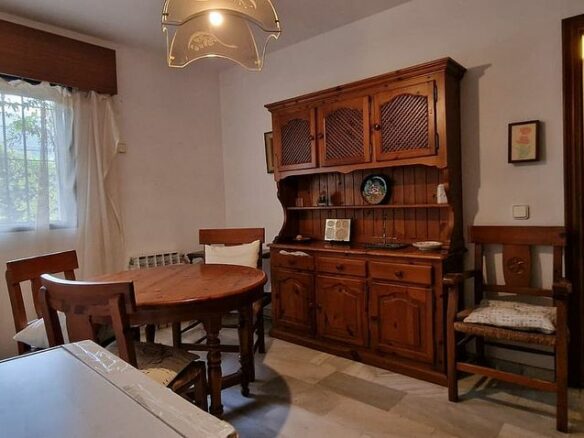 Andalusian villa to renovate with panoramic sea views in El Mirador, Marbella