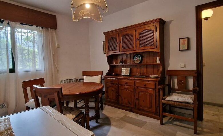 Andalusian villa to renovate with panoramic sea views in El Mirador, Marbella
