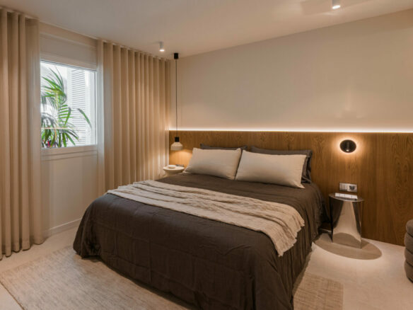 FOR SALE 🏡 Furnished Four-Bedroom Apartment with Underfloor Heating and Garden Terrace – Aloha, Nueva Andalucía 🇪🇸