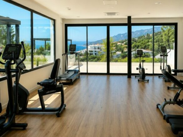 FOR SALE 🏡 Brand-New Three-Bedroom Apartment with Panoramic Sea Views – Altos de los Monteros, Marbella East 🇪🇸